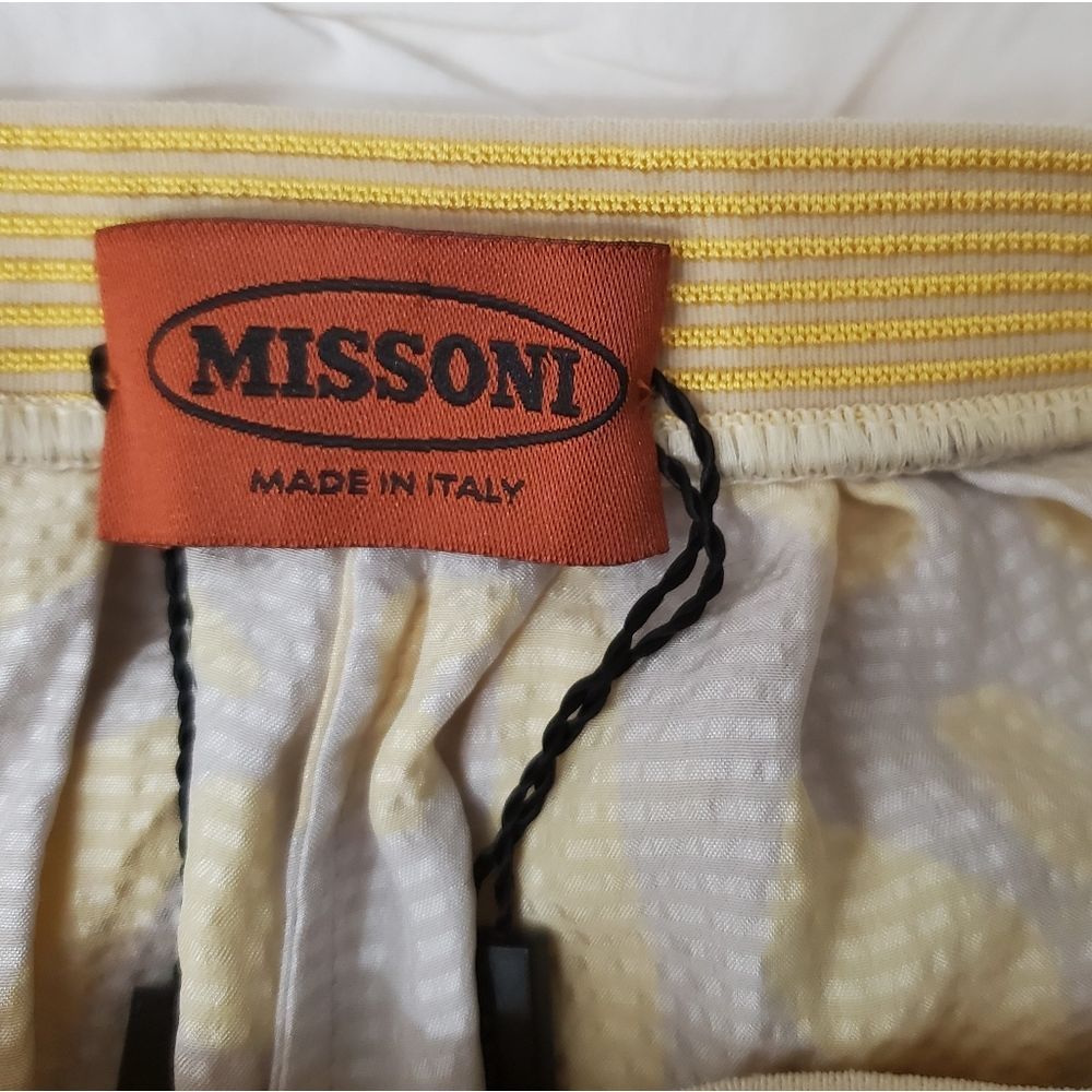 Missoni Silk Yellow High-Rise Wide-Leg Shorts - Picture 4 of 9